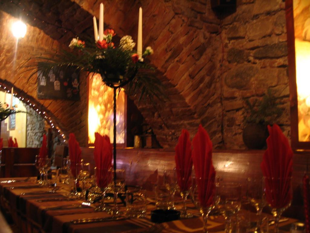 Vila Veche Haţeg Extérieur photo