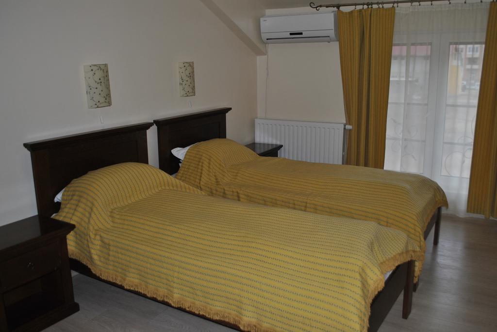Vila Veche Haţeg Extérieur photo