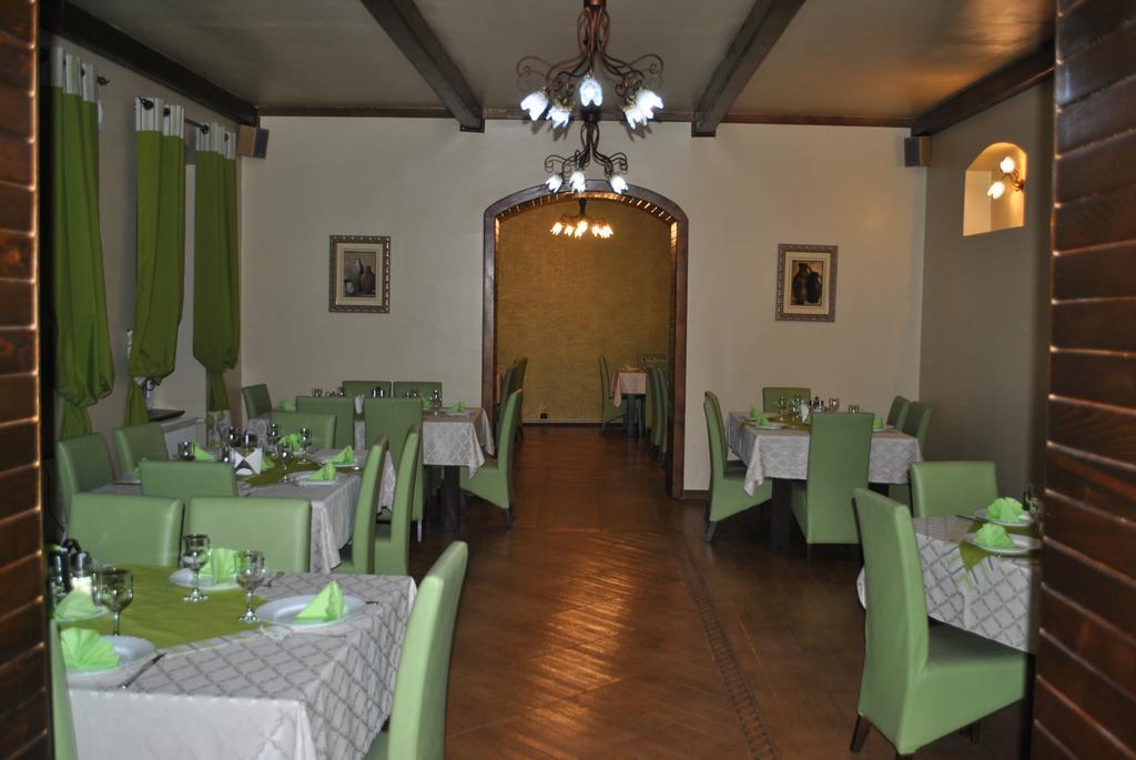 Vila Veche Haţeg Extérieur photo